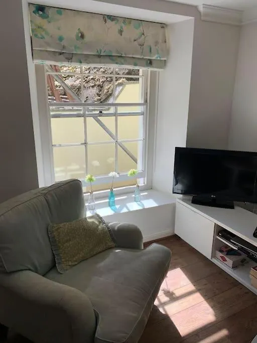 One Bed Flat Close To Exeter Centre Διαμέρισμα